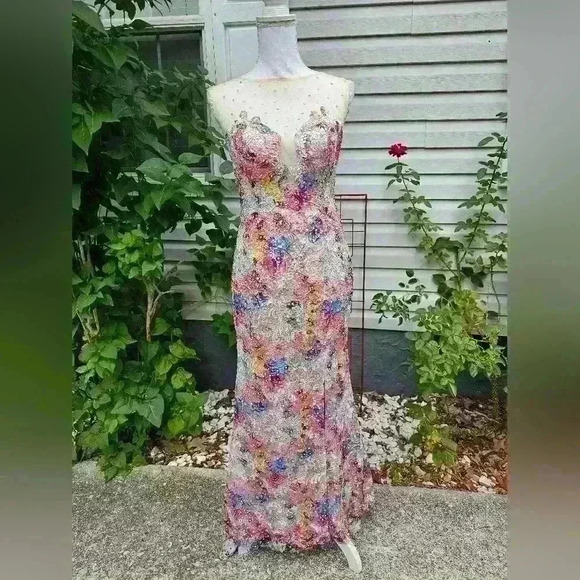 Blush prom by Alexia Multicolored Rhinestone Backless plunge size 6 - Picture 1 of 7